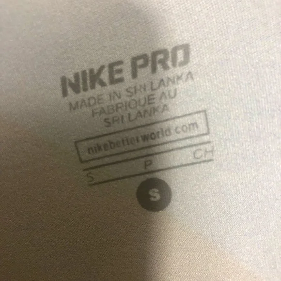 Nike Pro Tank - Picture 3 of 3